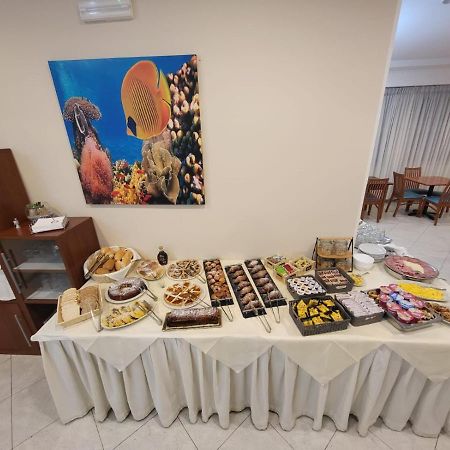 Hotel Savana Rimini Exteriér fotografie