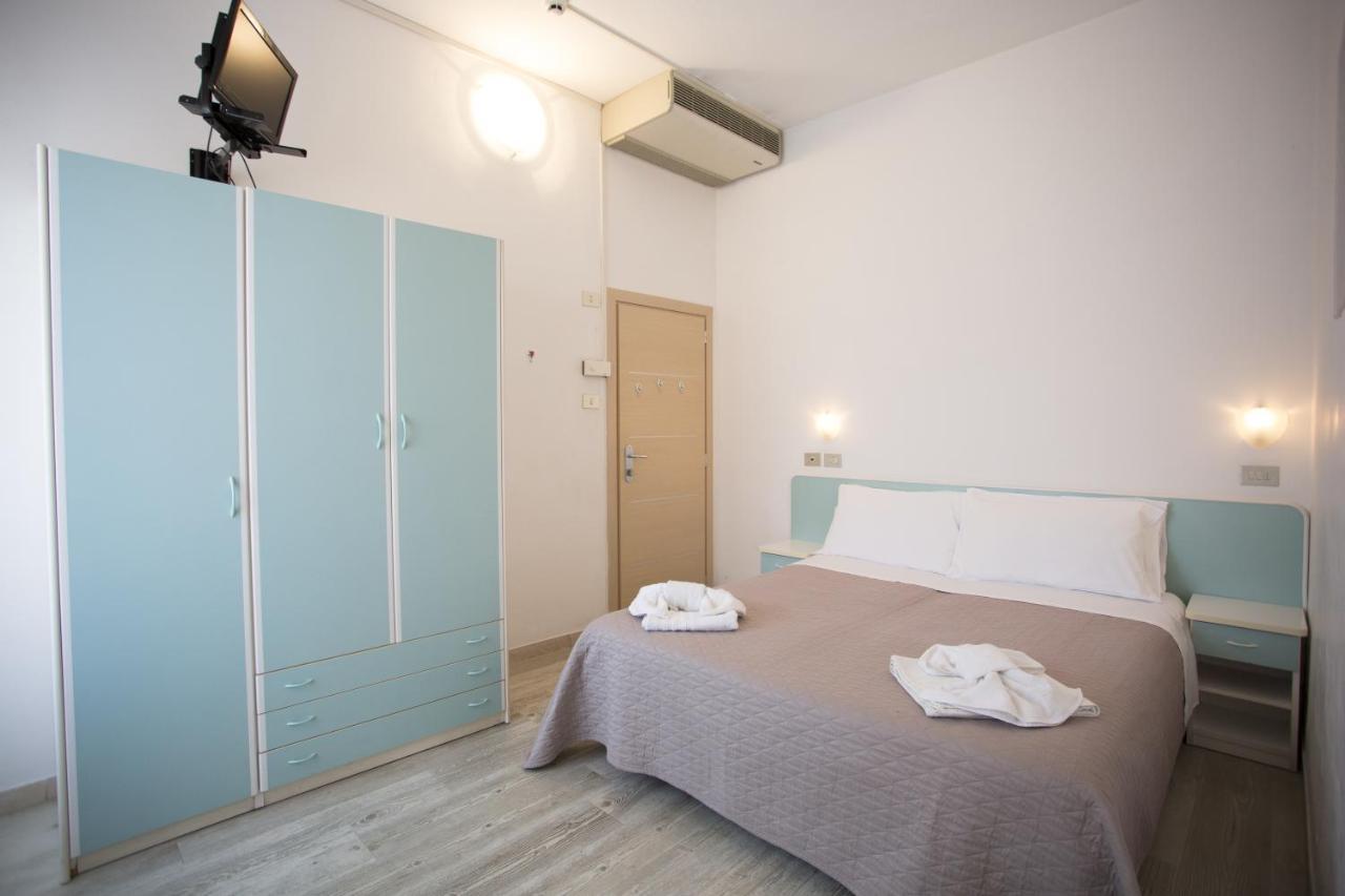 Hotel Savana Rimini Exteriér fotografie
